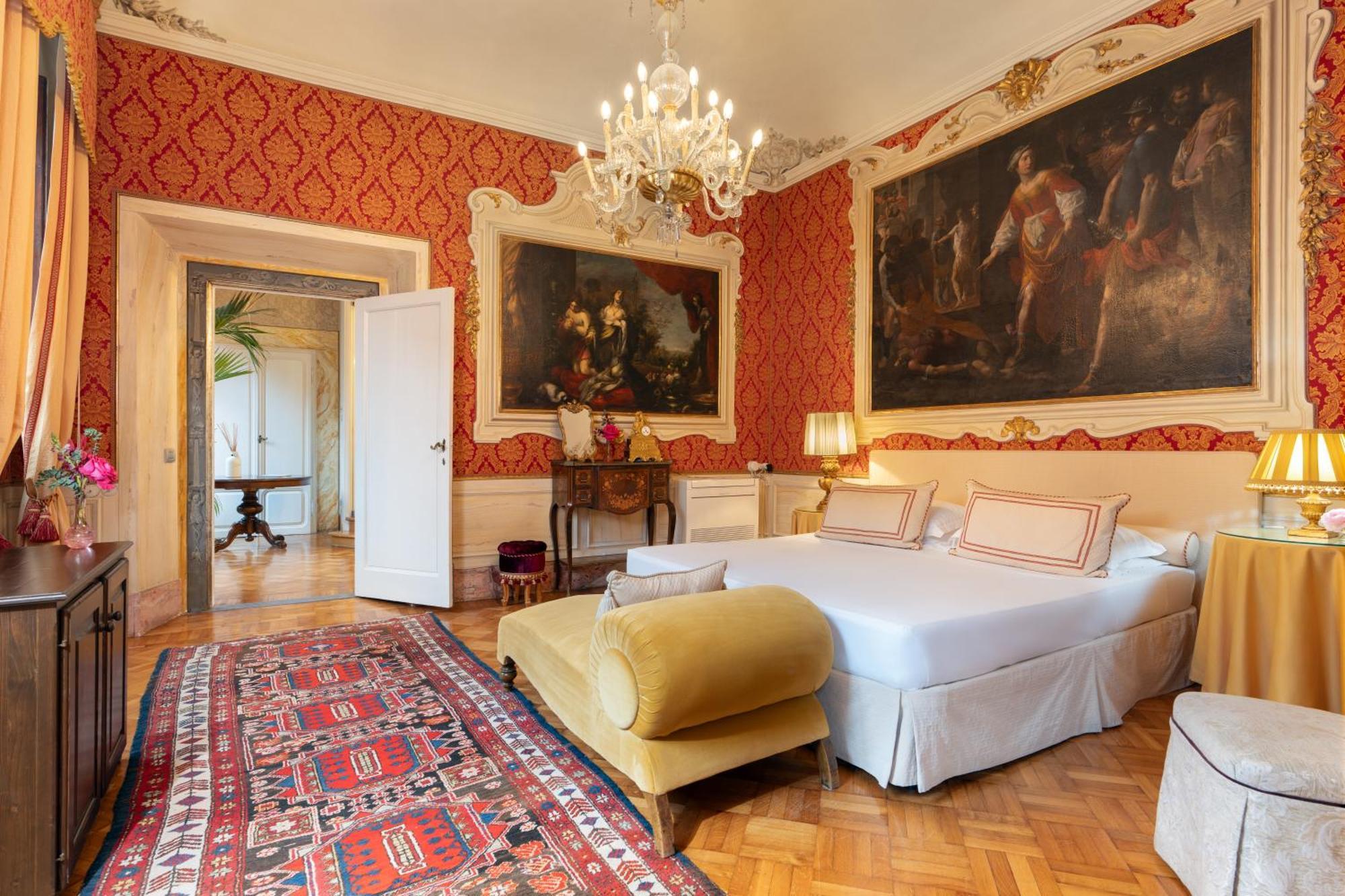 Piazza Pitti Palace - Residenza D'Epoca Bed & Breakfast Firenze Bagian luar foto